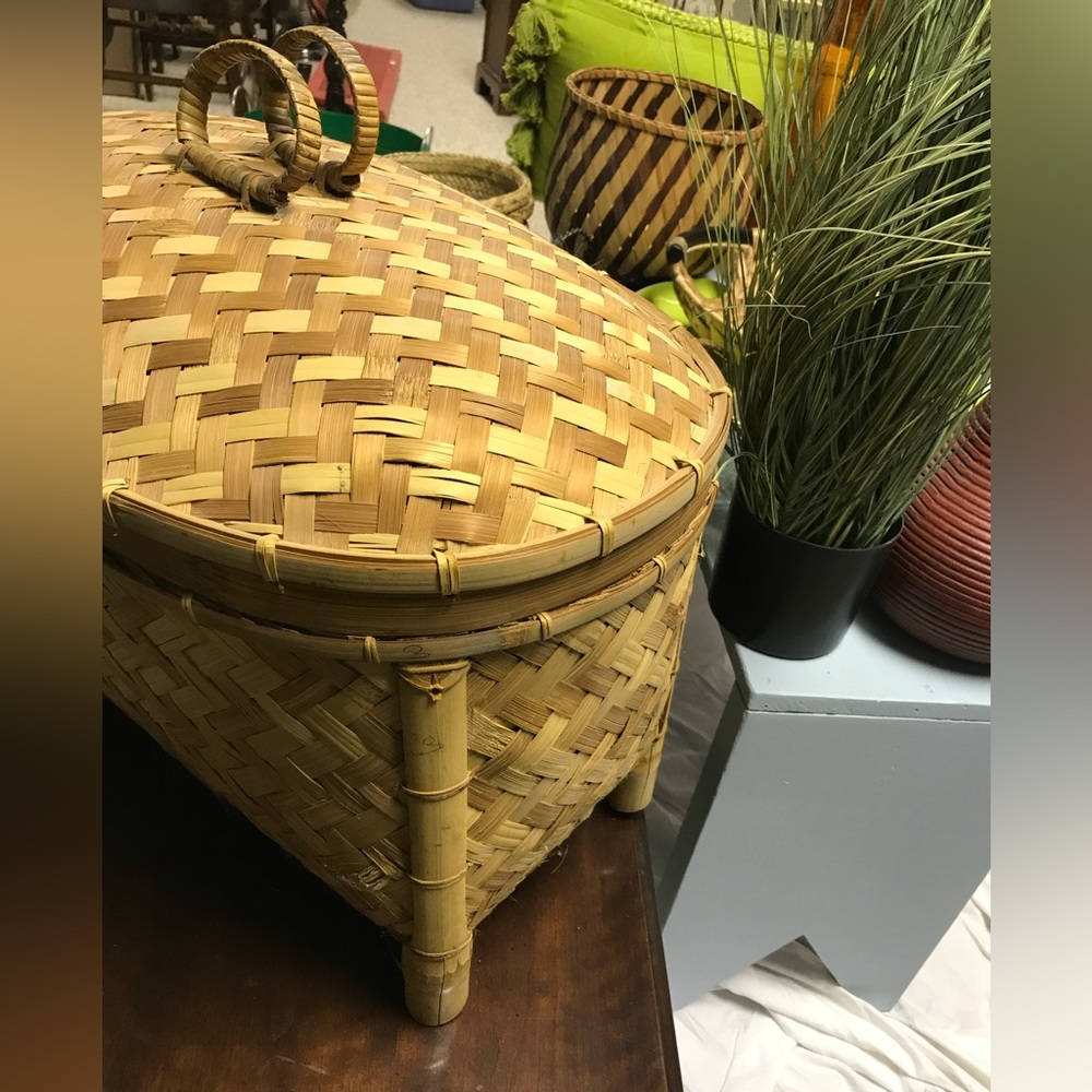 Woven Oval Bamboo Basket